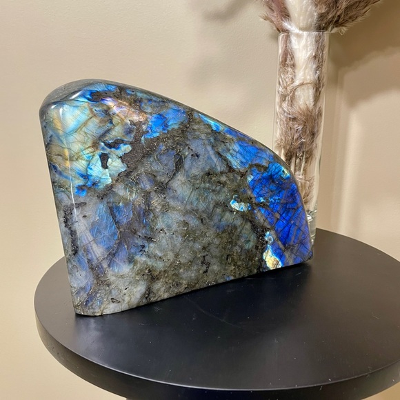 Huge 7+ Pound Labradorite Crystal Free Form with Electric Blue Flash - Picture 7 of 10